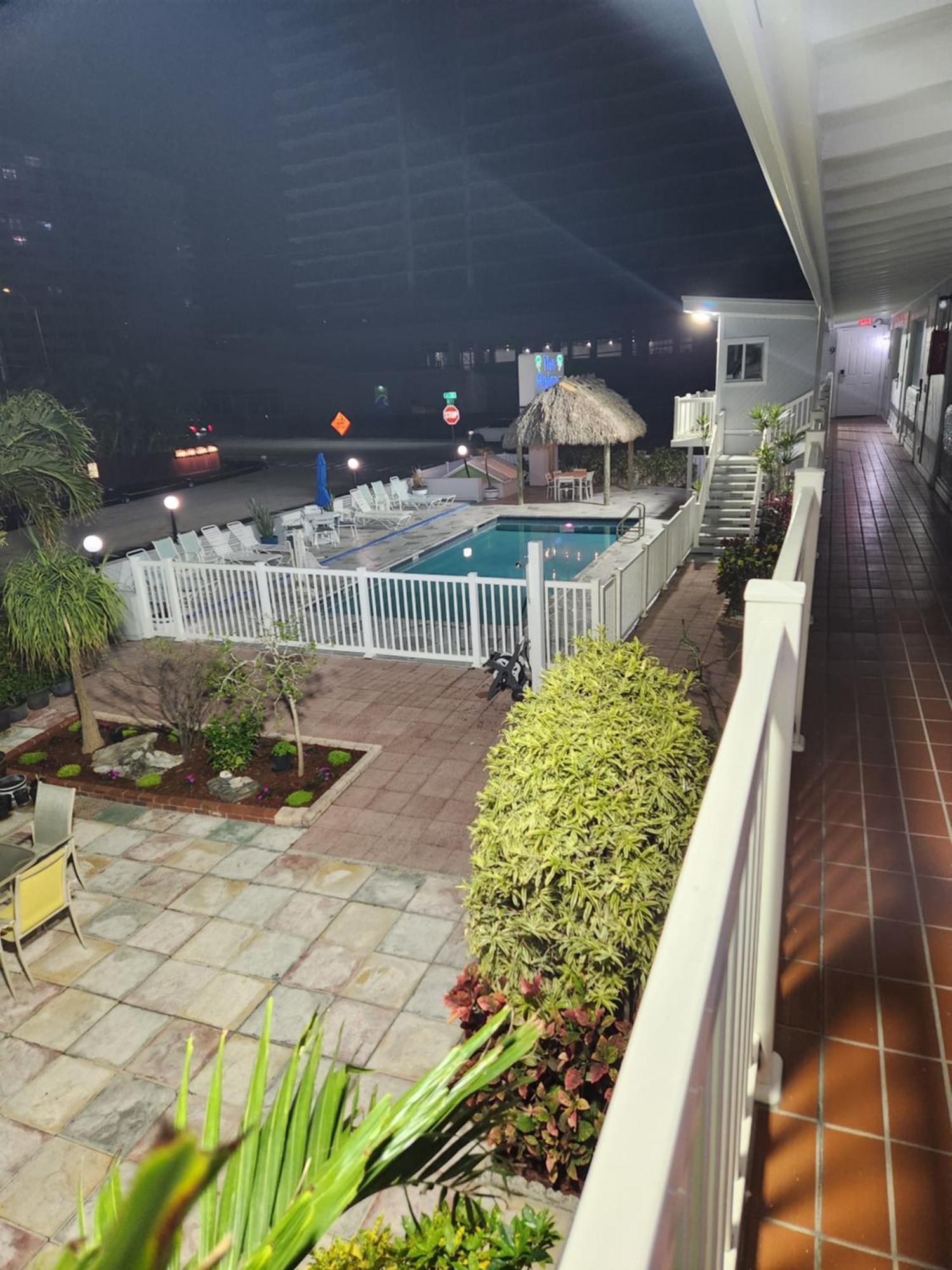 The Palms On Ocean Motel Pompano Beach Exterior photo